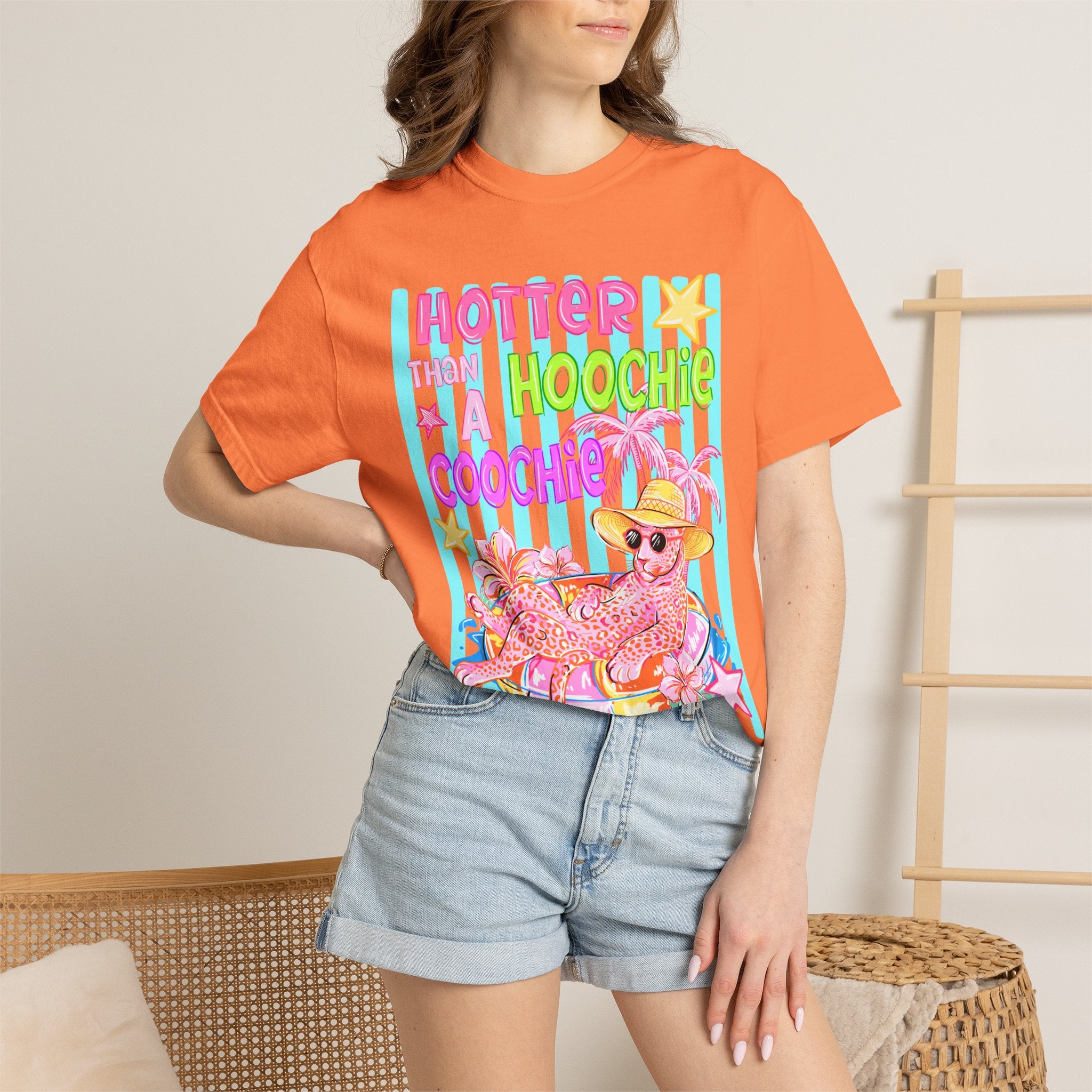 "Hotter Than a Hoochie Coochie" Retro Beach Tee