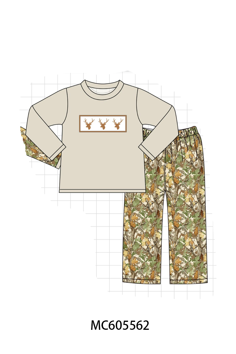 Green leaves deer embroidery collection (ETA-MID/LATE NOVEMBER)